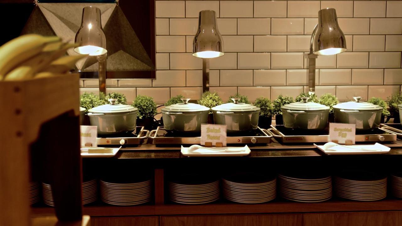 Holiday Inn Express - Barrow-In-Furness & South Lakes By Ihg Esterno foto