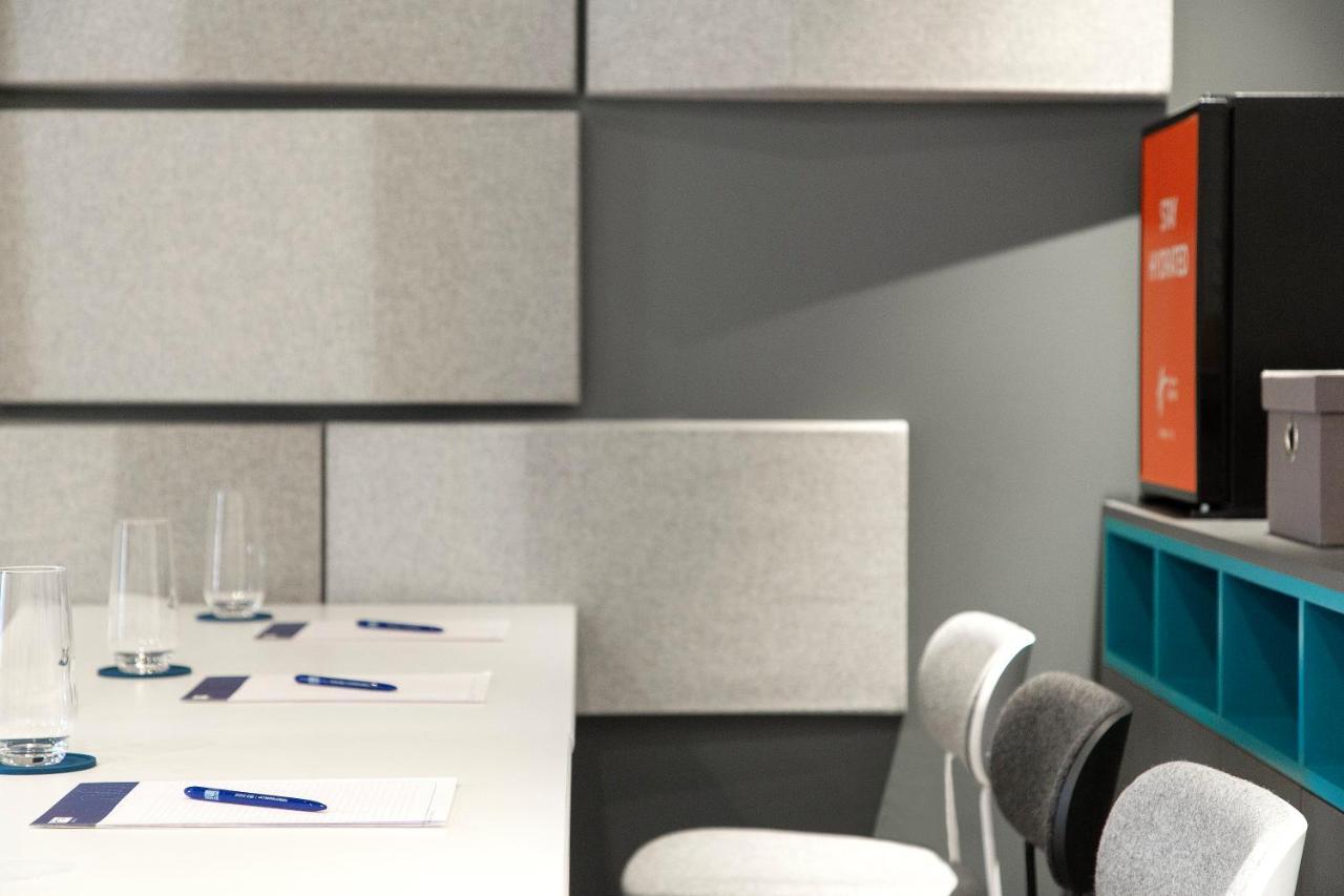 Holiday Inn Express - Barrow-In-Furness & South Lakes By Ihg Esterno foto