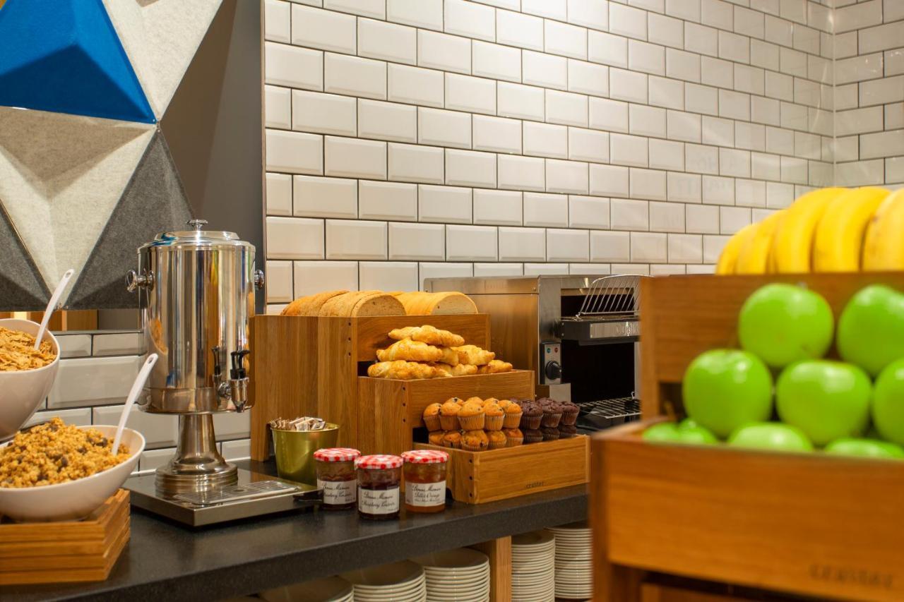 Holiday Inn Express - Barrow-In-Furness & South Lakes By Ihg Esterno foto